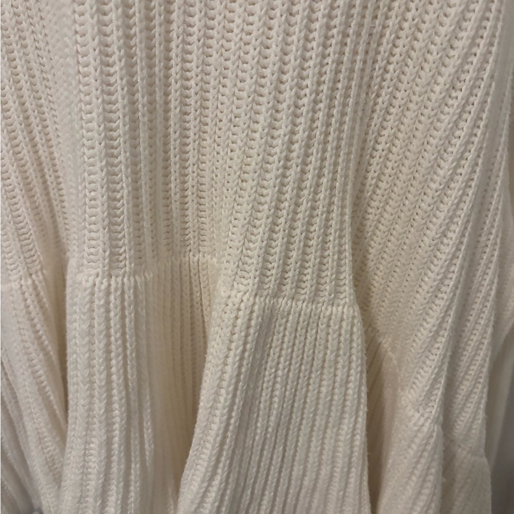 Free People Eclectic Cozy Sweater Beautiful Ruffled Bottom Roomy Fit Final Sale - Picture 6 of 10